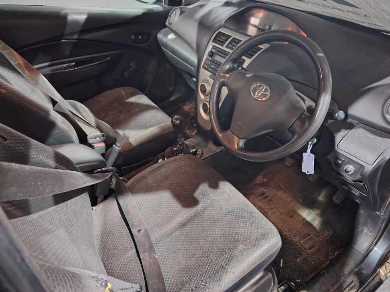 2007 TOYOTA YARIS T3 A/C thumbnail 3