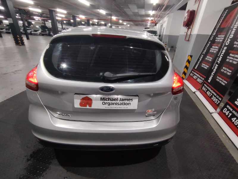 2017 FORD FOCUS 1.0 ECOBOOST AMBIENTE 5DR thumbnail 5