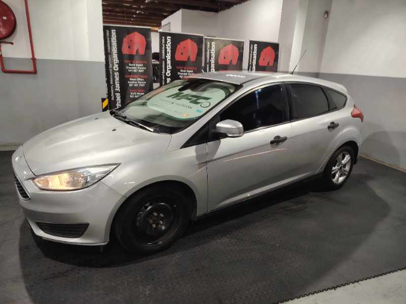 2017 FORD FOCUS 1.0 ECOBOOST AMBIENTE 5DR thumbnail 6