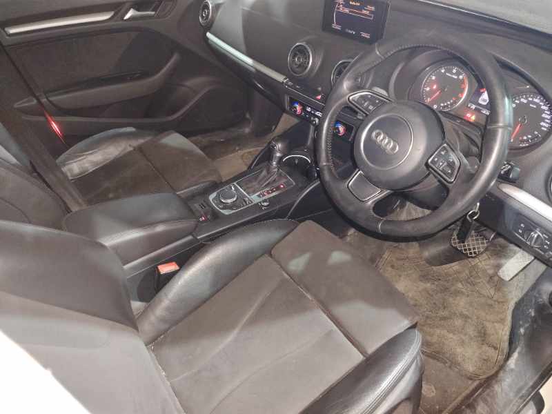 2013 AUDI A3 SPORTBACK 1.8T FSI SE STRONIC thumbnail 6