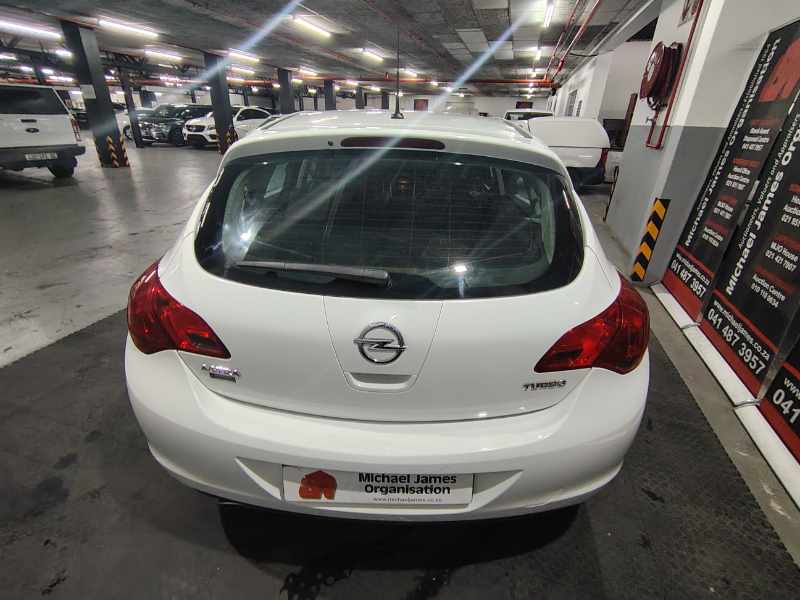2011 OPEL ASTRA 1.4T ENJOY 5DR thumbnail 6