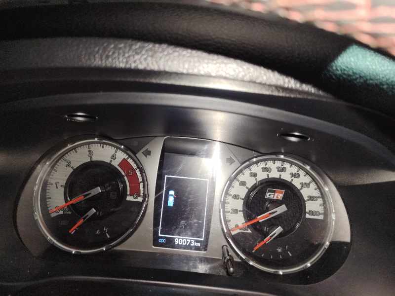 2024 TOYOTA HILUX 2.8 GD-6 GR-S 4X4 A/T P/U D/C thumbnail 3