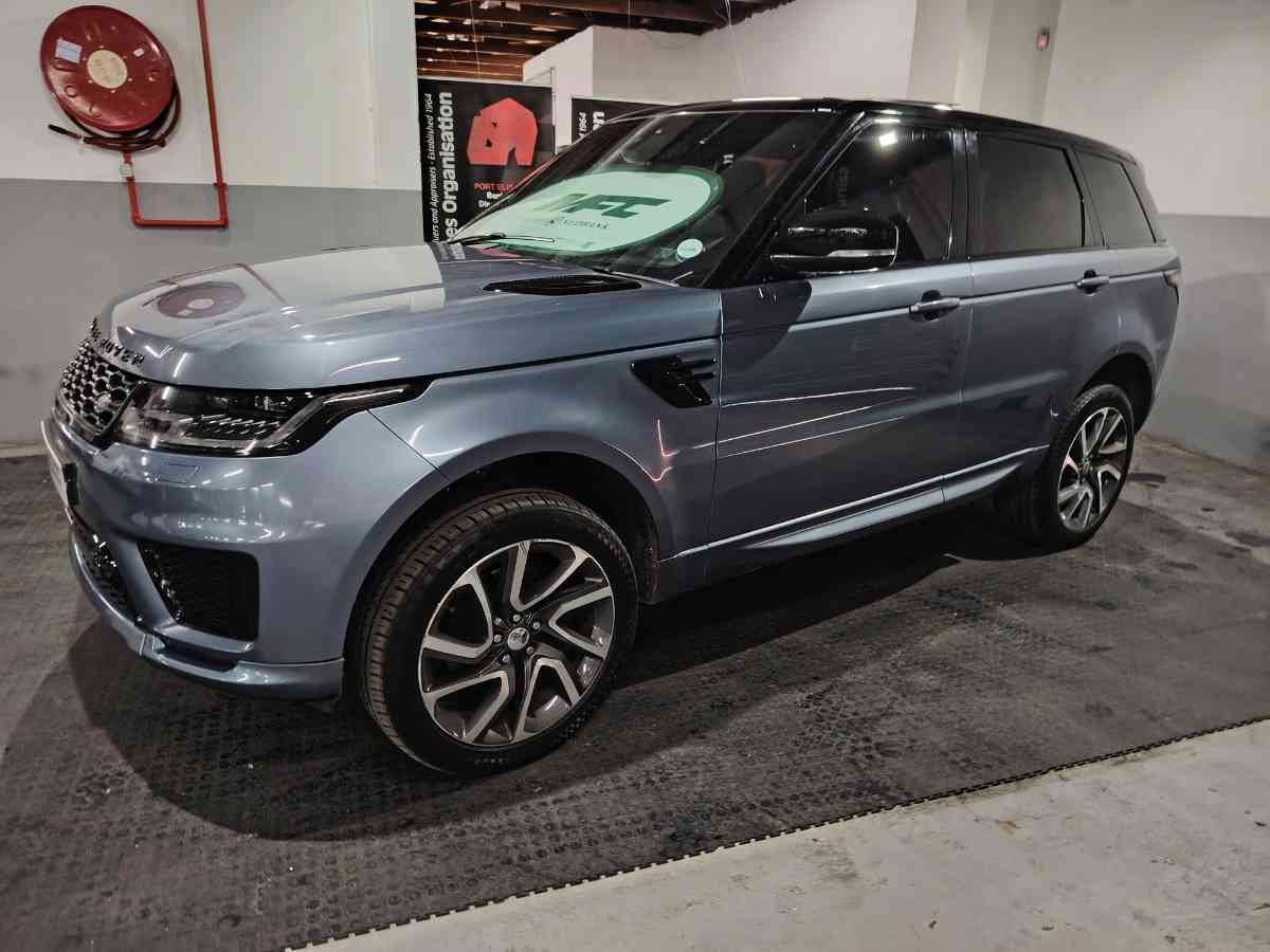 2018 LAND ROVER RANGE ROVER SPORT 3.0D SE (225KW)