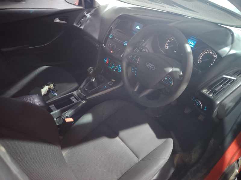 2018 FORD FOCUS 1.0 ECOBOOST TREND 5DR thumbnail 3