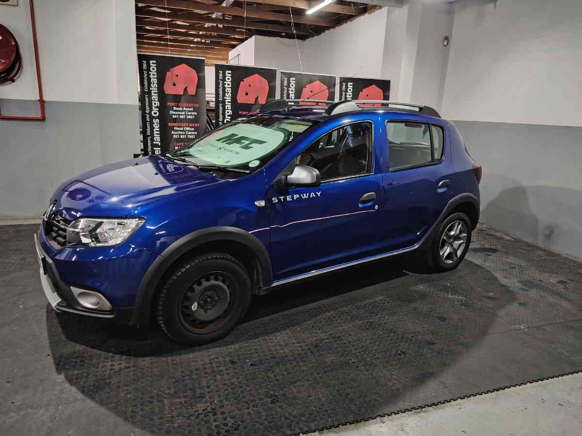 2021 RENAULT SANDERO 900T STEPWAY PLUS/TECHROAD