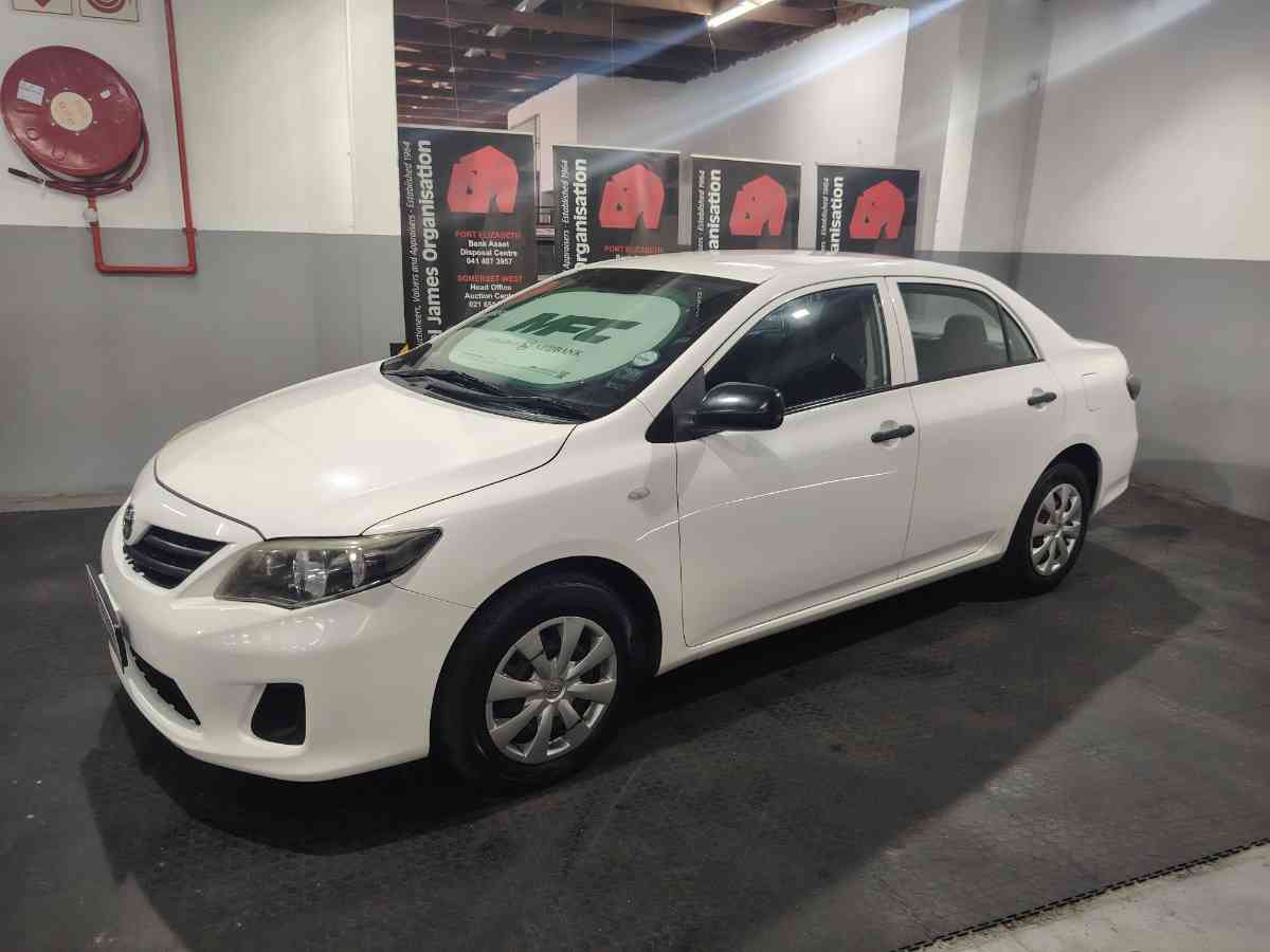 2015 TOYOTA COROLLA 1.6 ESTEEM