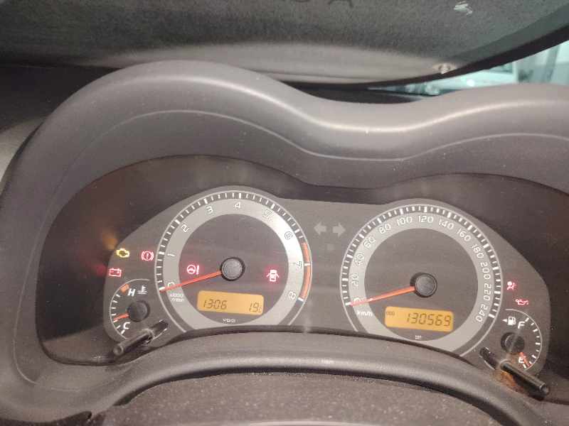 2015 TOYOTA COROLLA 1.6 ESTEEM thumbnail 3