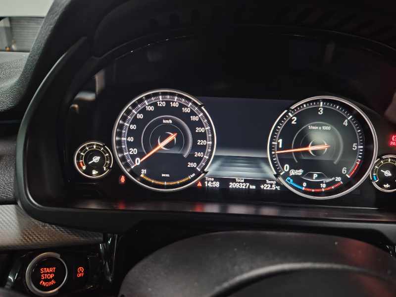 2015 BMW X5 XDRIVE 30D - M SPORT A/T (F15) thumbnail 2