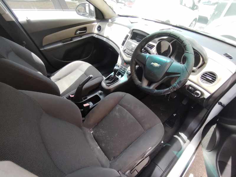2012 CHEVROLET CRUZE 1.6L thumbnail 3