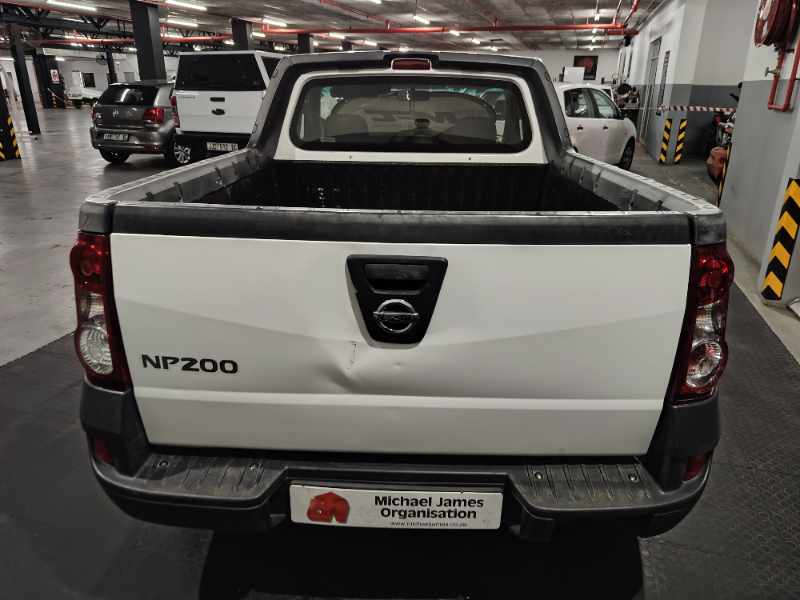 2022 NISSAN NP200 1.6 P/U S/C thumbnail 6