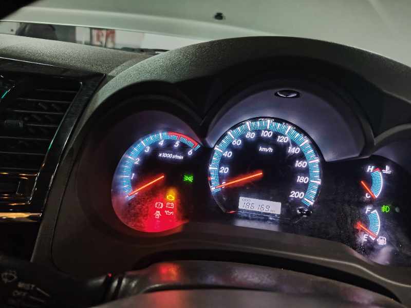 2013 TOYOTA FORTUNER 3.0 D-4D R/B thumbnail 2