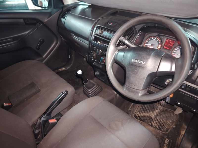 2019 ISUZU D-MAX 250 HO FLEETSIDE SAFETY S/C P/U thumbnail 5
