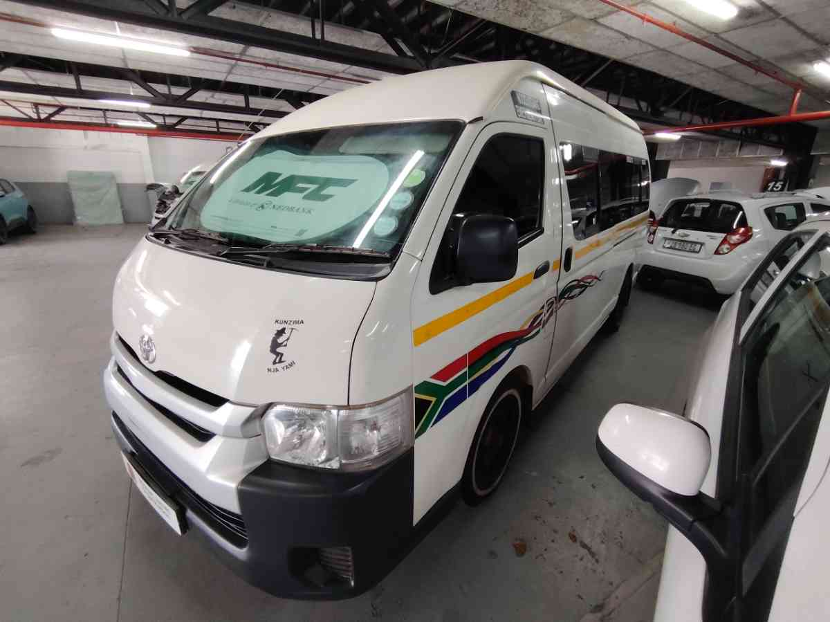 2023 TOYOTA QUANTUM/HIACE 2.5 D-4D SESFIKILE 16S