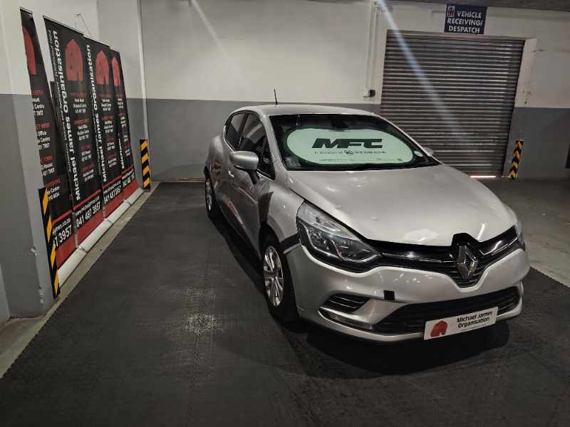 2017 RENAULT CLIO IV 900T AUTHENTIQUE 5DR (66KW) thumbnail 5