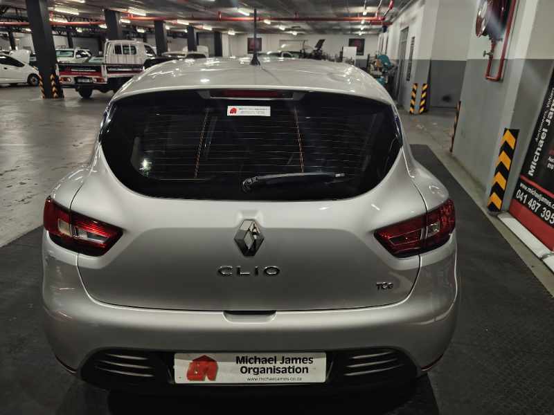 2017 RENAULT CLIO IV 900T AUTHENTIQUE 5DR (66KW) thumbnail 6