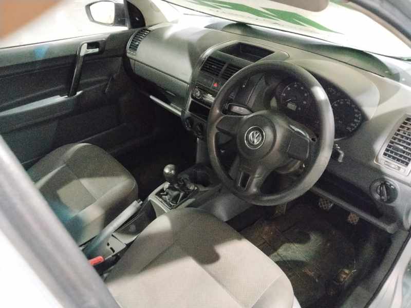 2016 VOLKSWAGEN POLO VIVO GP 1.4 BLUELINE 5DR thumbnail 2