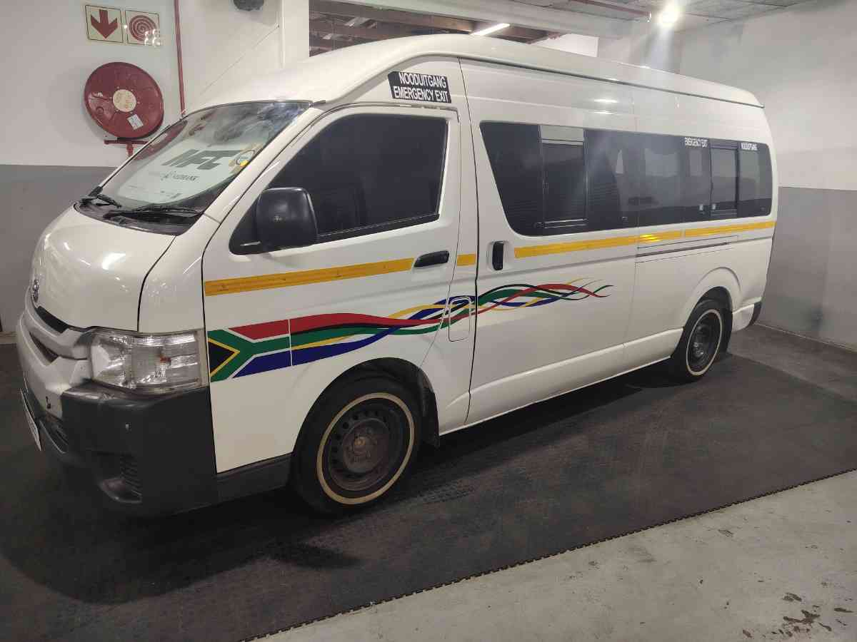 2023 TOYOTA QUANTUM/HIACE 2.5 D-4D SESFIKILE 16S