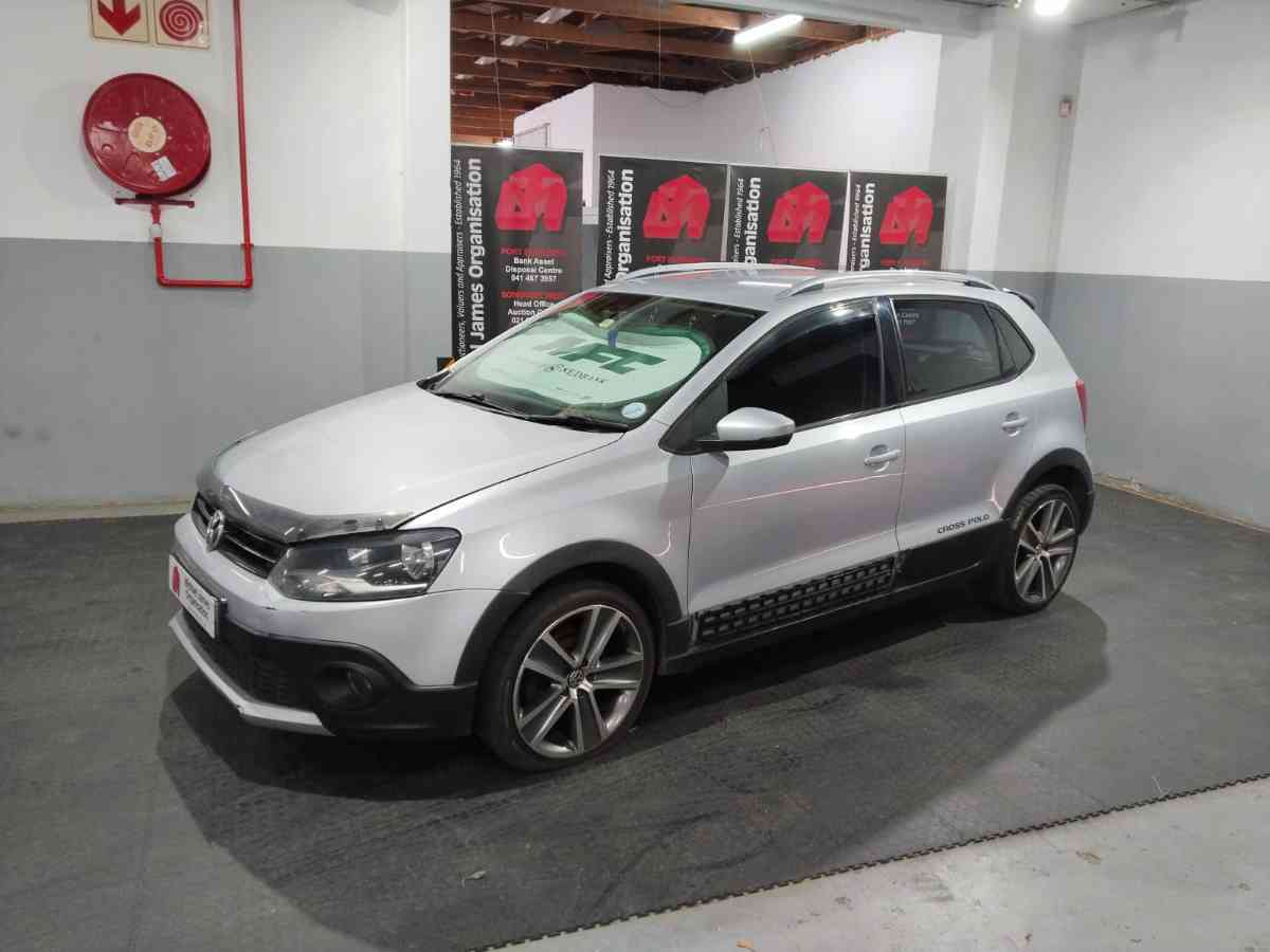 2013 VOLKSWAGEN POLO 1.6 TDI CROSS