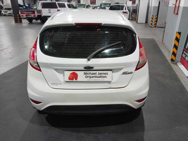 2015 FORD FIESTA 1.4 AMBIENTE 5DR thumbnail 3