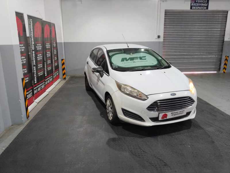 2015 FORD FIESTA 1.4 AMBIENTE 5DR thumbnail 4