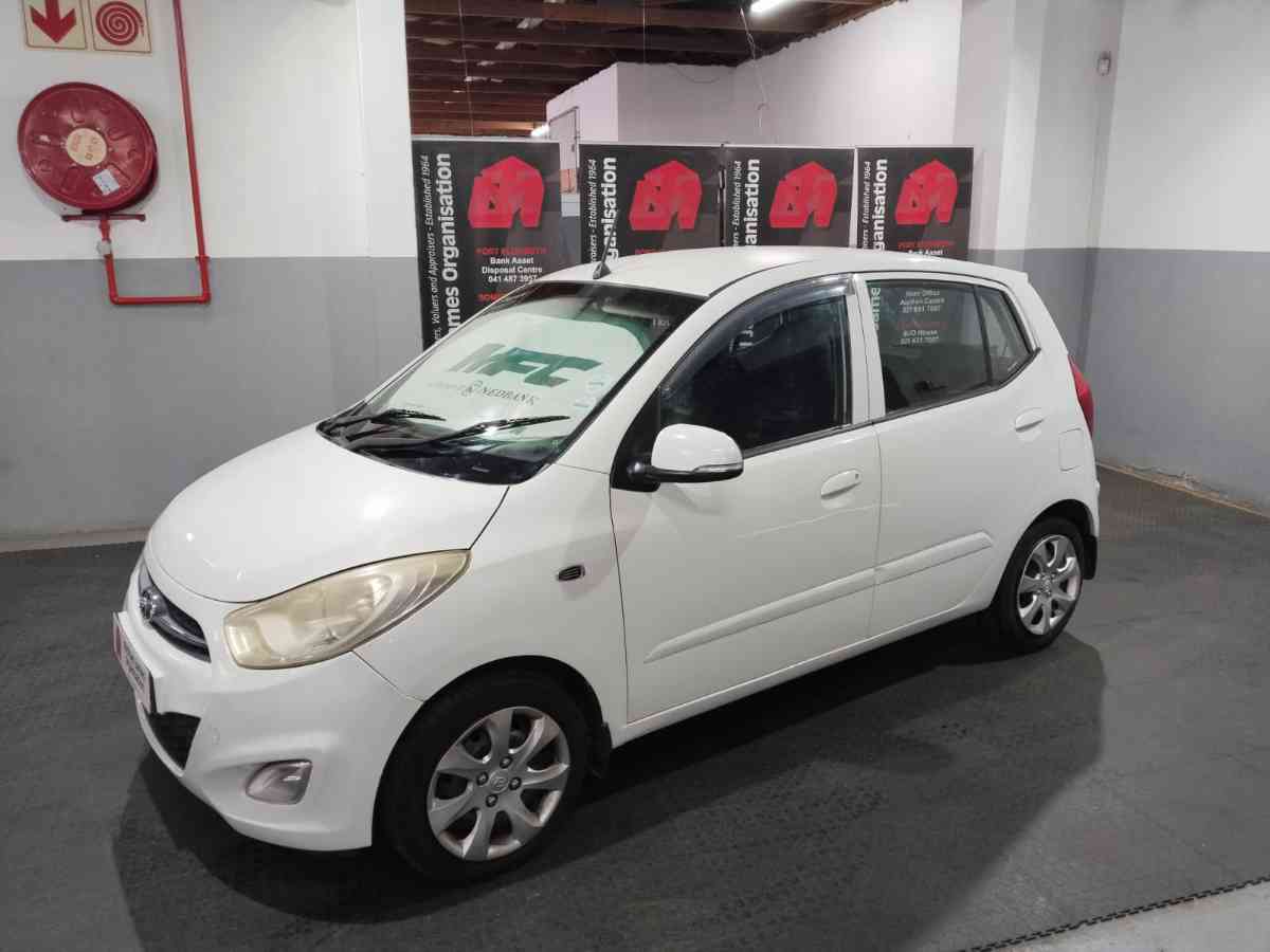 2012 HYUNDAI I10 1.1 GLS/MOTION