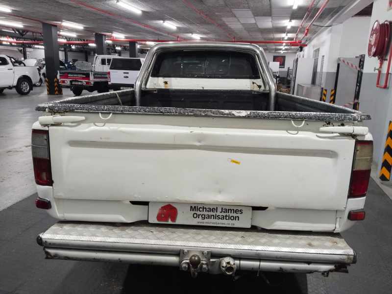 2003 TOYOTA HILUX 3.0D P/U S/C thumbnail 5