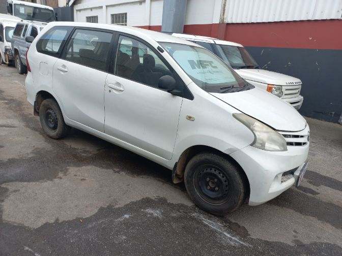 2014 Toyota Avanza 1.5 SX thumbnail 5
