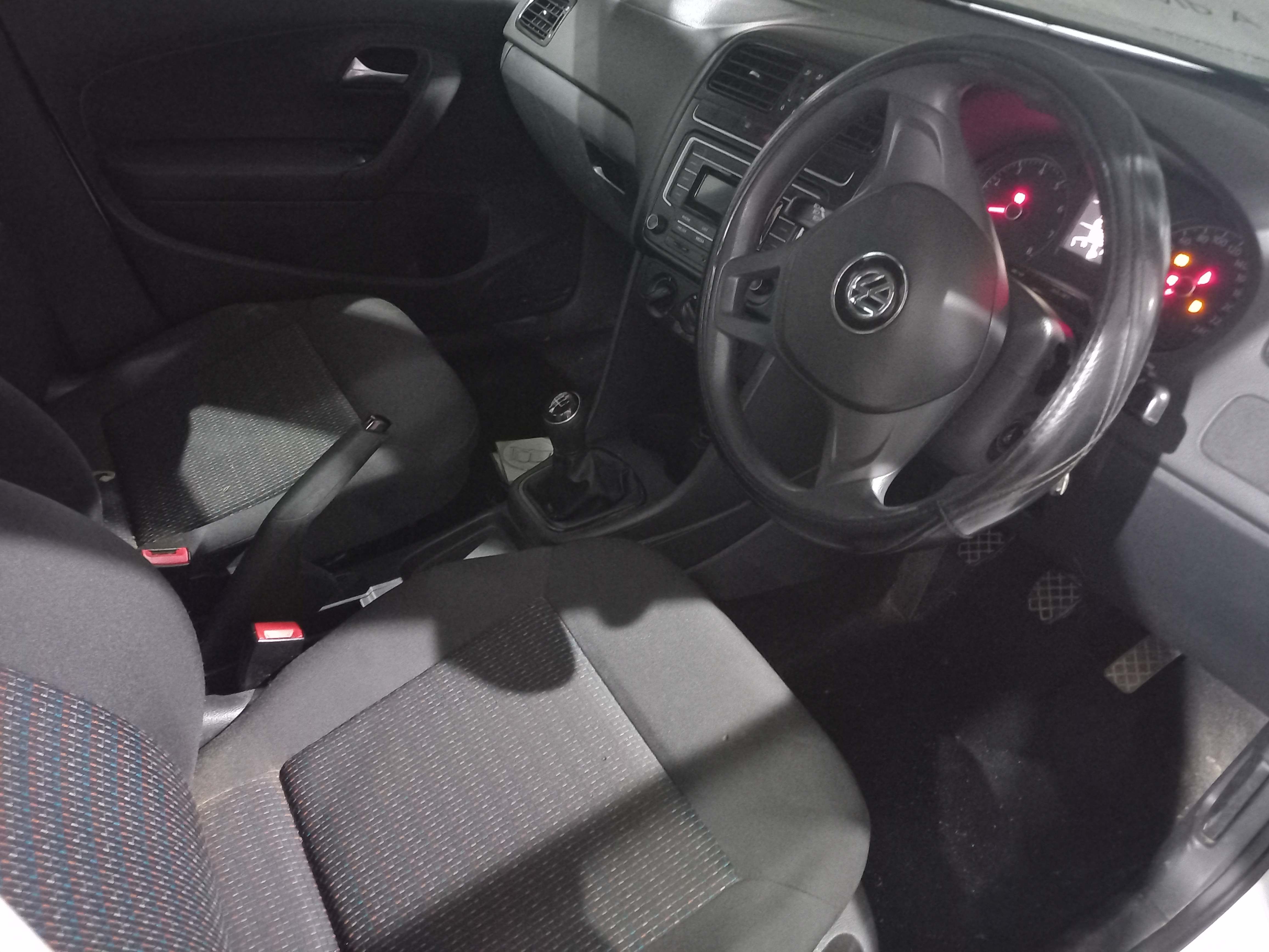 2018 Volkswagen Polo Vivo 1.4 Trendline (5Dr) thumbnail 5