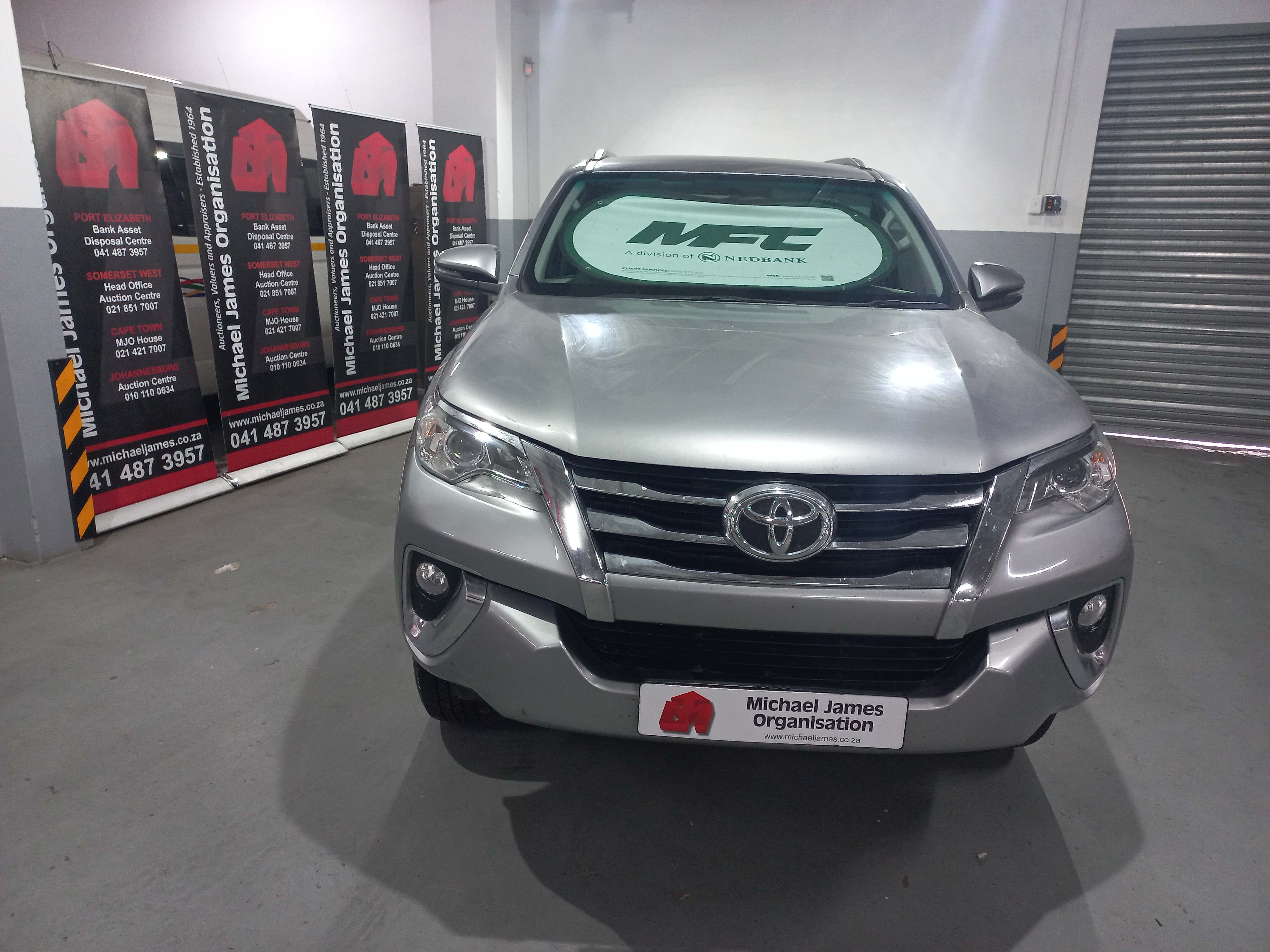 2019 Toyota Fortuner 2.4 GD-6 R/B A/T thumbnail 2