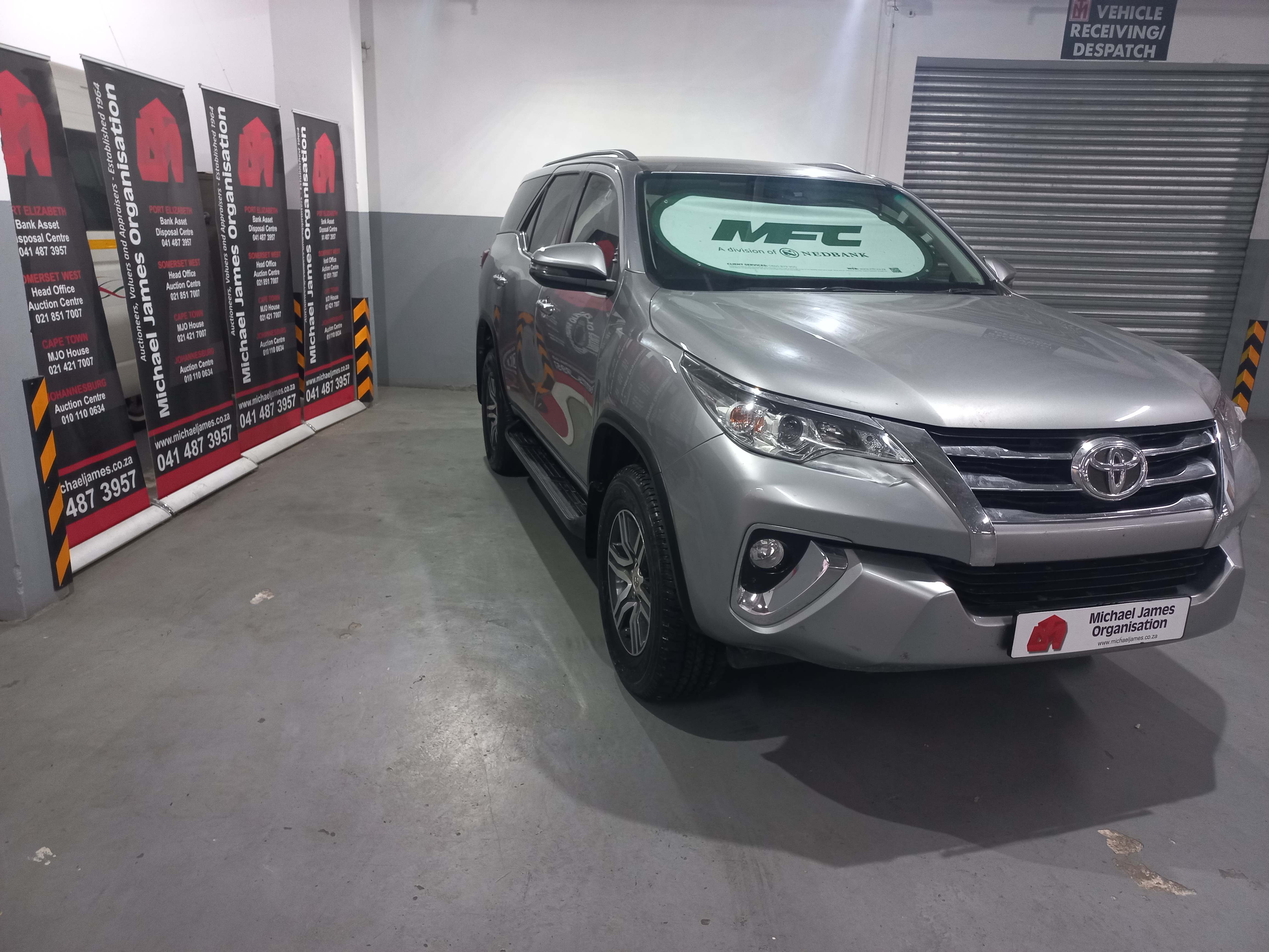 2019 Toyota Fortuner 2.4 GD-6 R/B A/T thumbnail 5