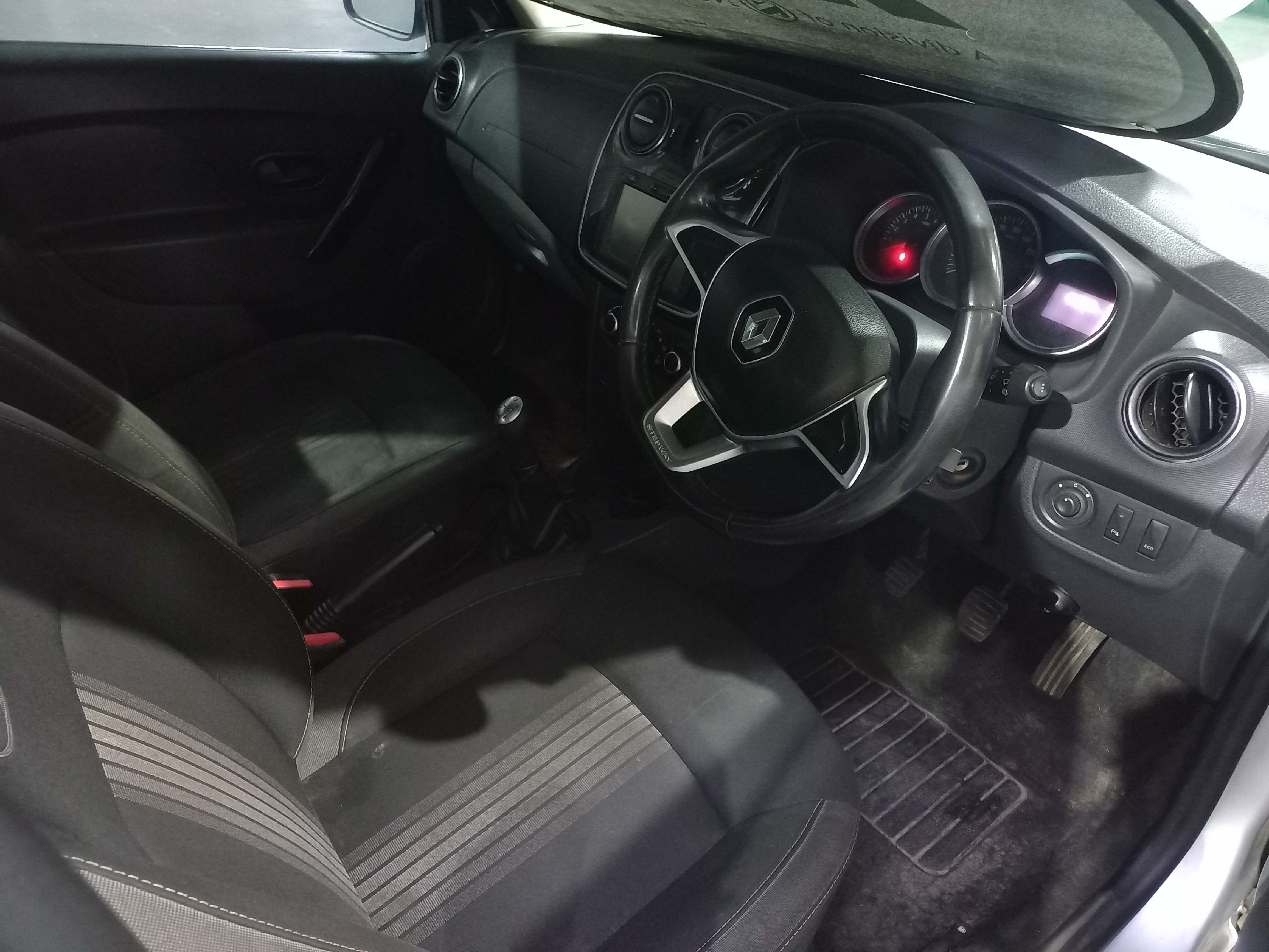 2018 Renault Sandero 900T Stepway Plus/Techroad thumbnail 5