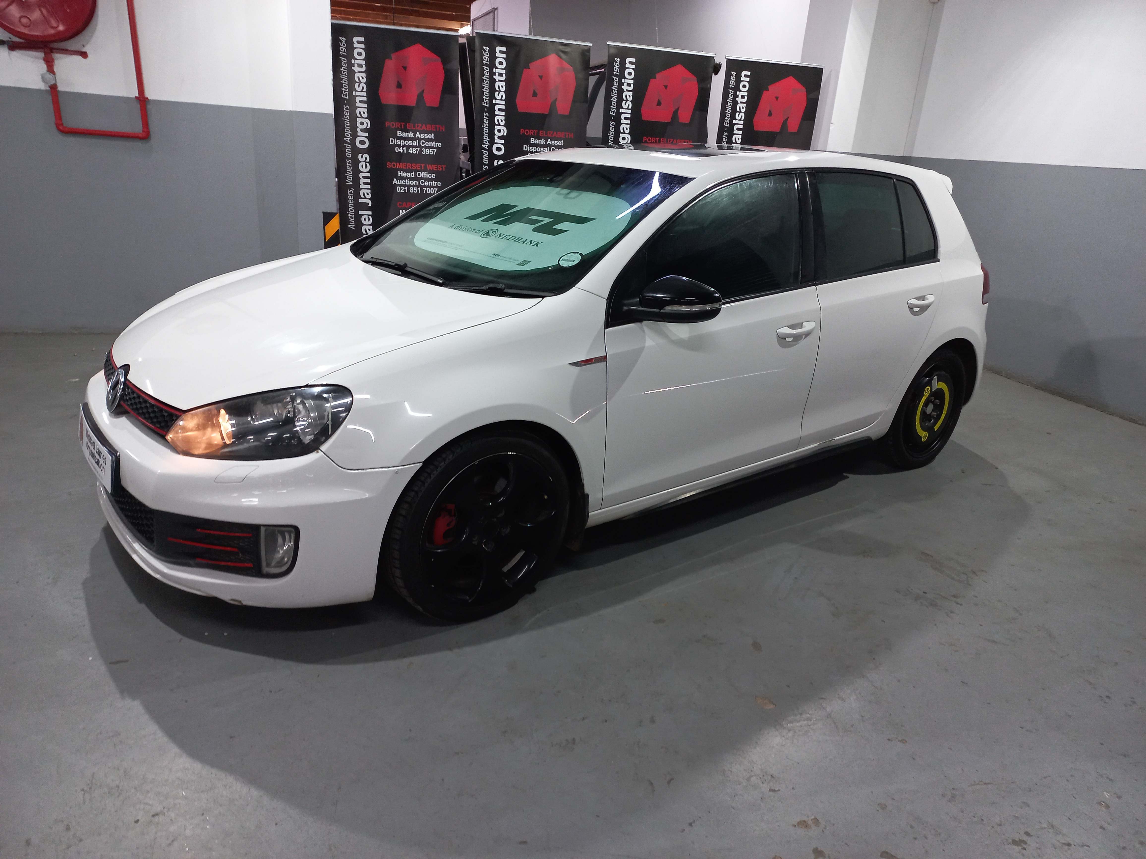 2016 Volkswagen Golf VI GTI 2.0 TSI DSG thumbnail 2
