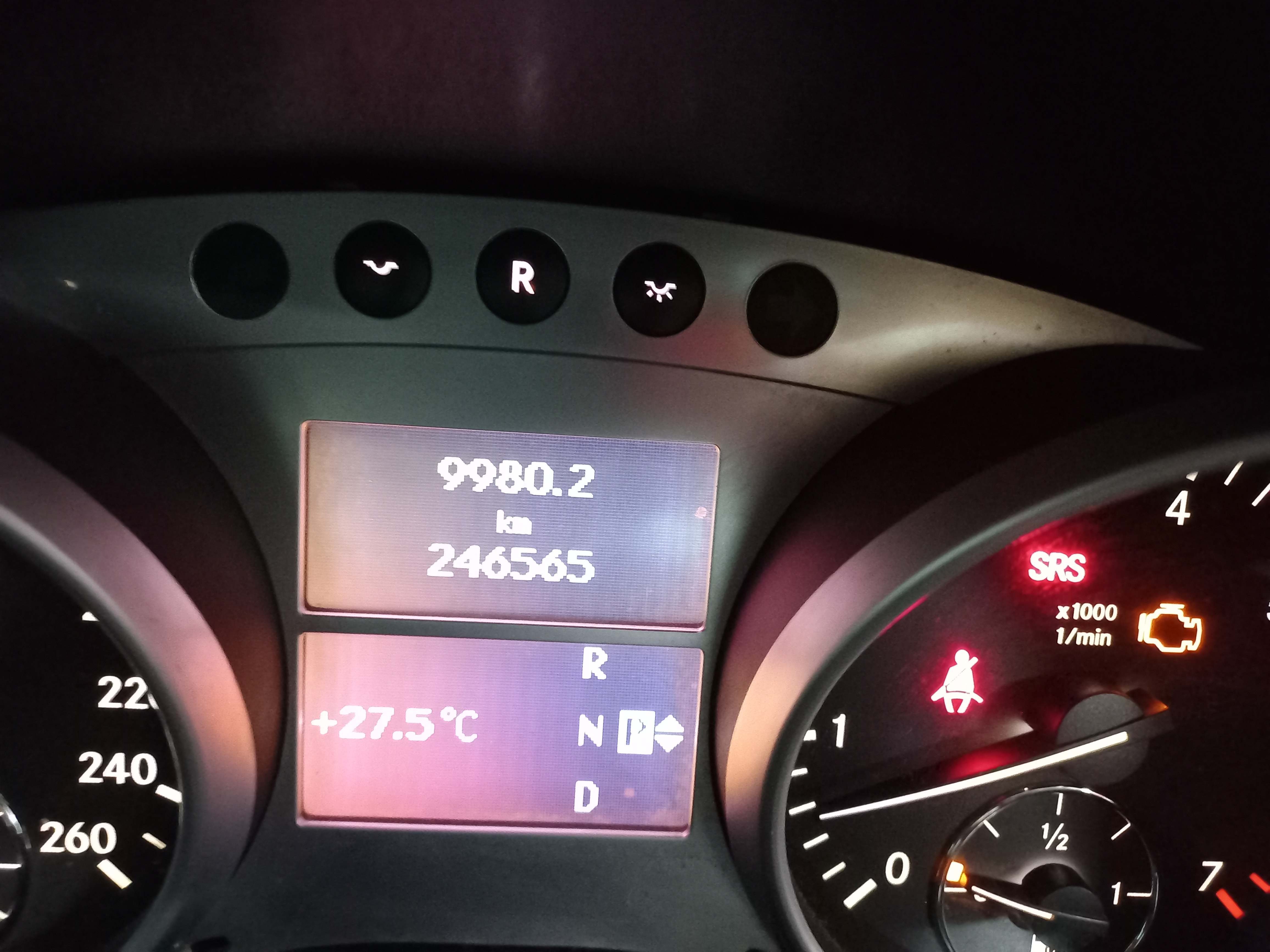 2012 Mercedes-Benz ML350 BE thumbnail 8