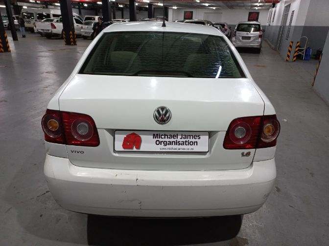 2017 Volkswagen Polo Vivo GP 1.6 Trendline thumbnail 4
