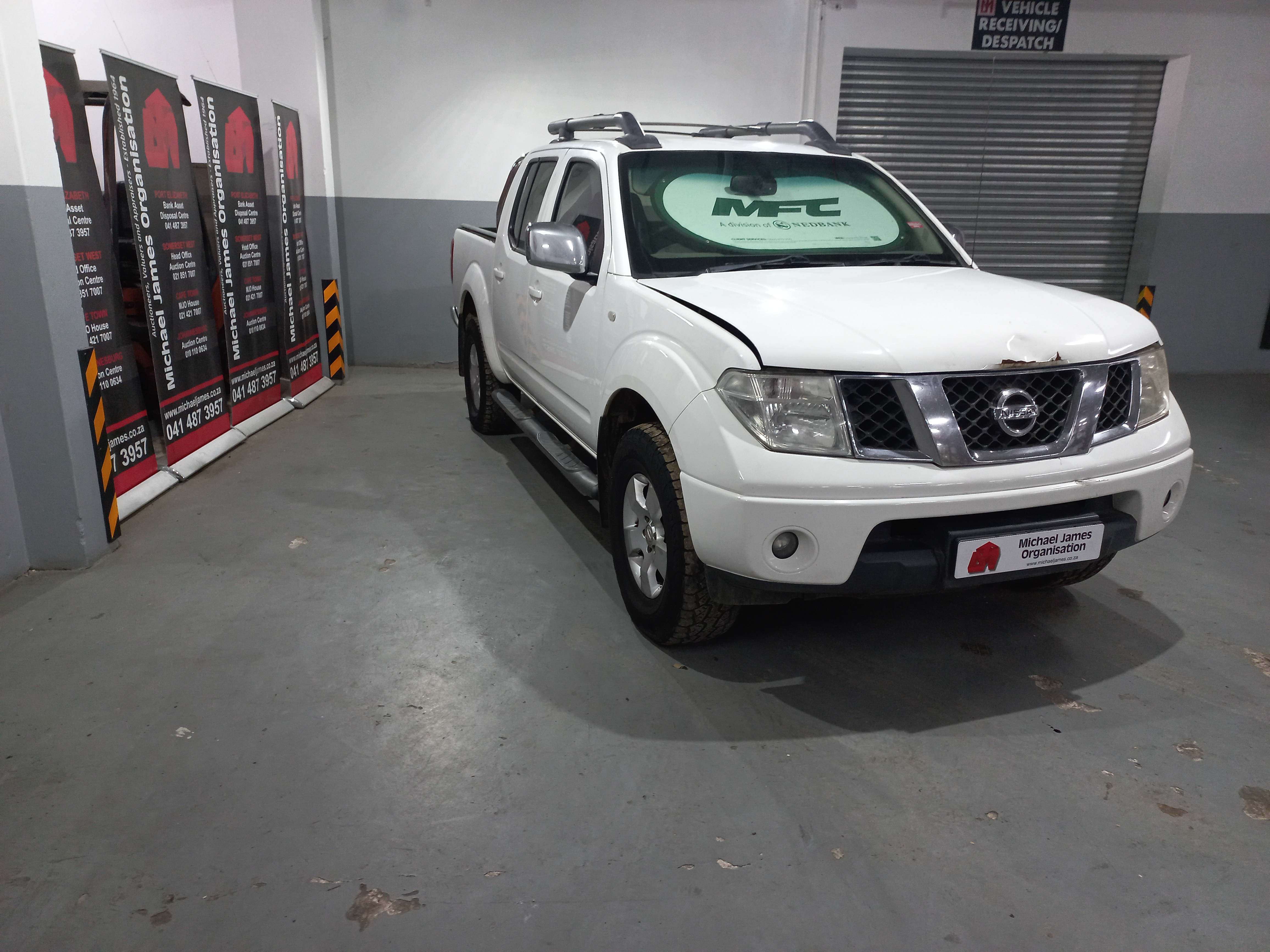 2011 Nissan Navara 2.5 dCi LE 4x4 P/U D/C thumbnail 5