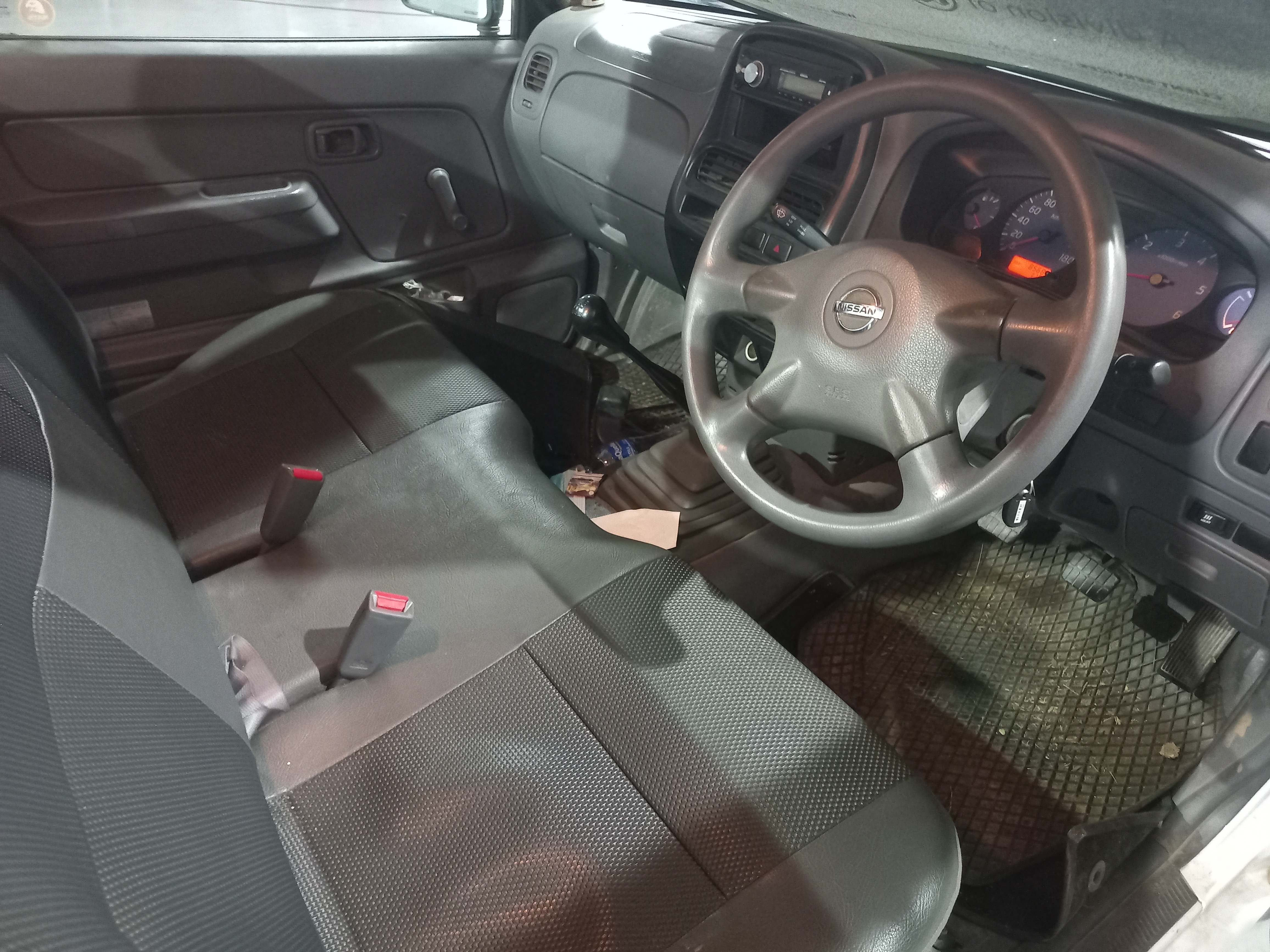 2019 Nissan Hardbody NP300 2.5 TDI LWB P/U S/C thumbnail 6