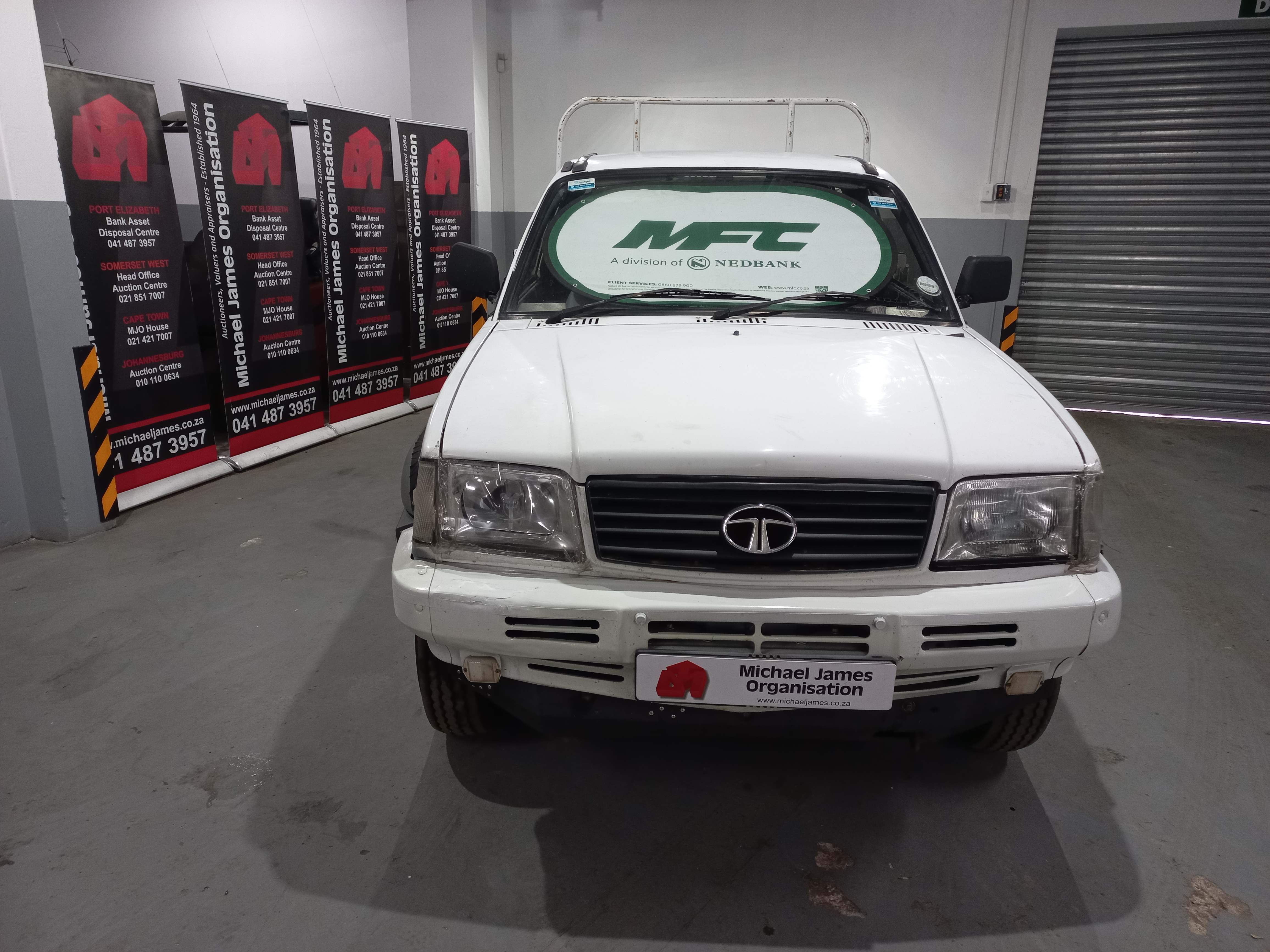 2016 Tata 207 3.0 DI EX2 D/S S/C thumbnail 2