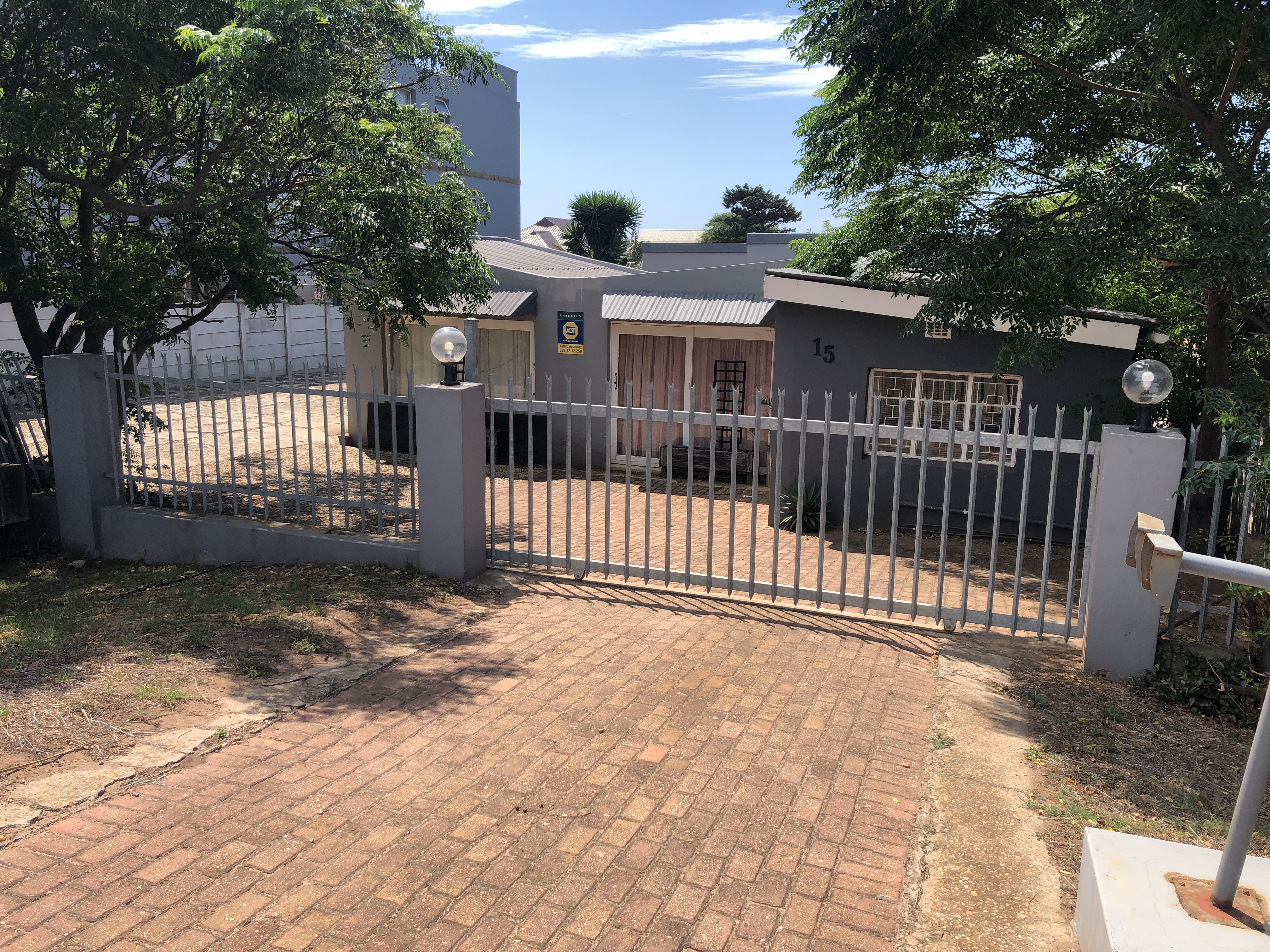 Onsite Liquidation Auction - Residential Property - Jeffrey's Bay