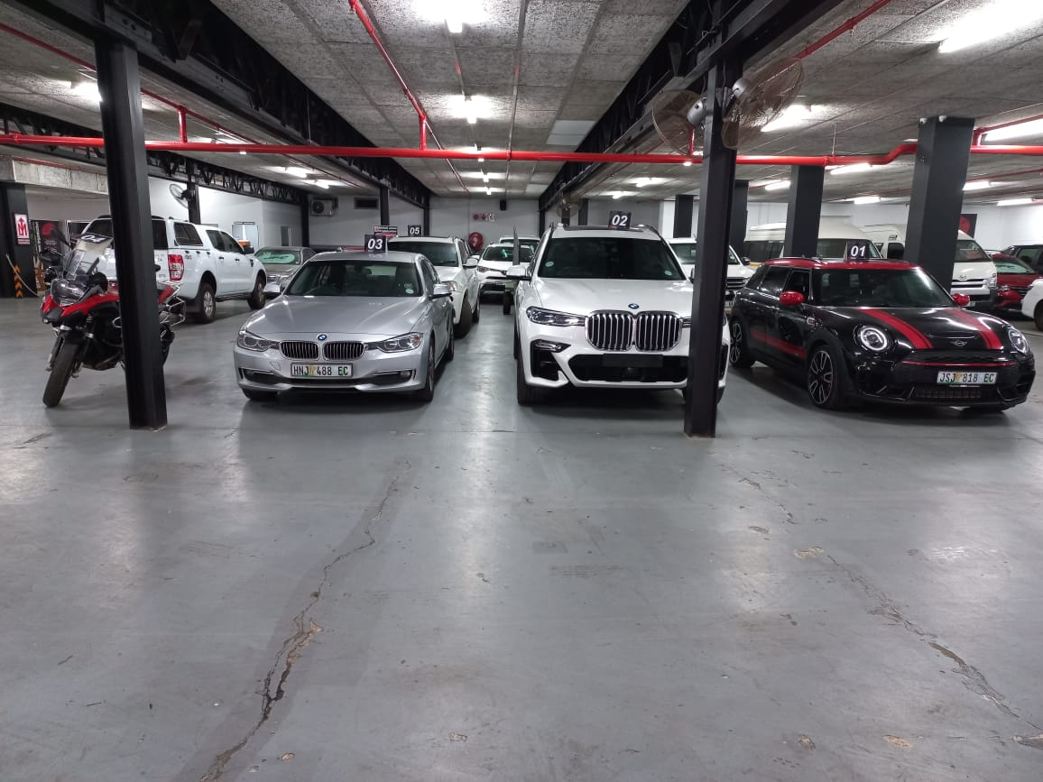 Onsite Auction - Vehicles, Office Furniture, Appliances, Household Items, TV's, Computers