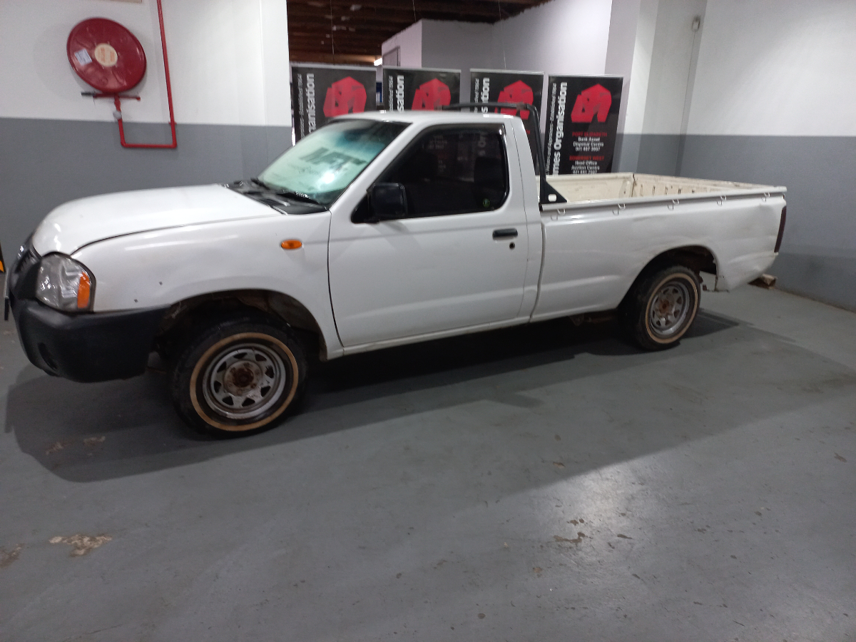 2017 Nissan Hardbody NP300 2.0i LWB P/U S/C