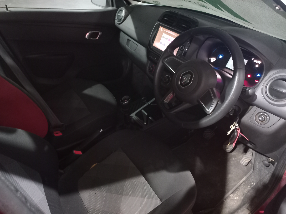 2020 Renault Kwid 1.0 Dynamique / Zen 5Dr thumbnail 5