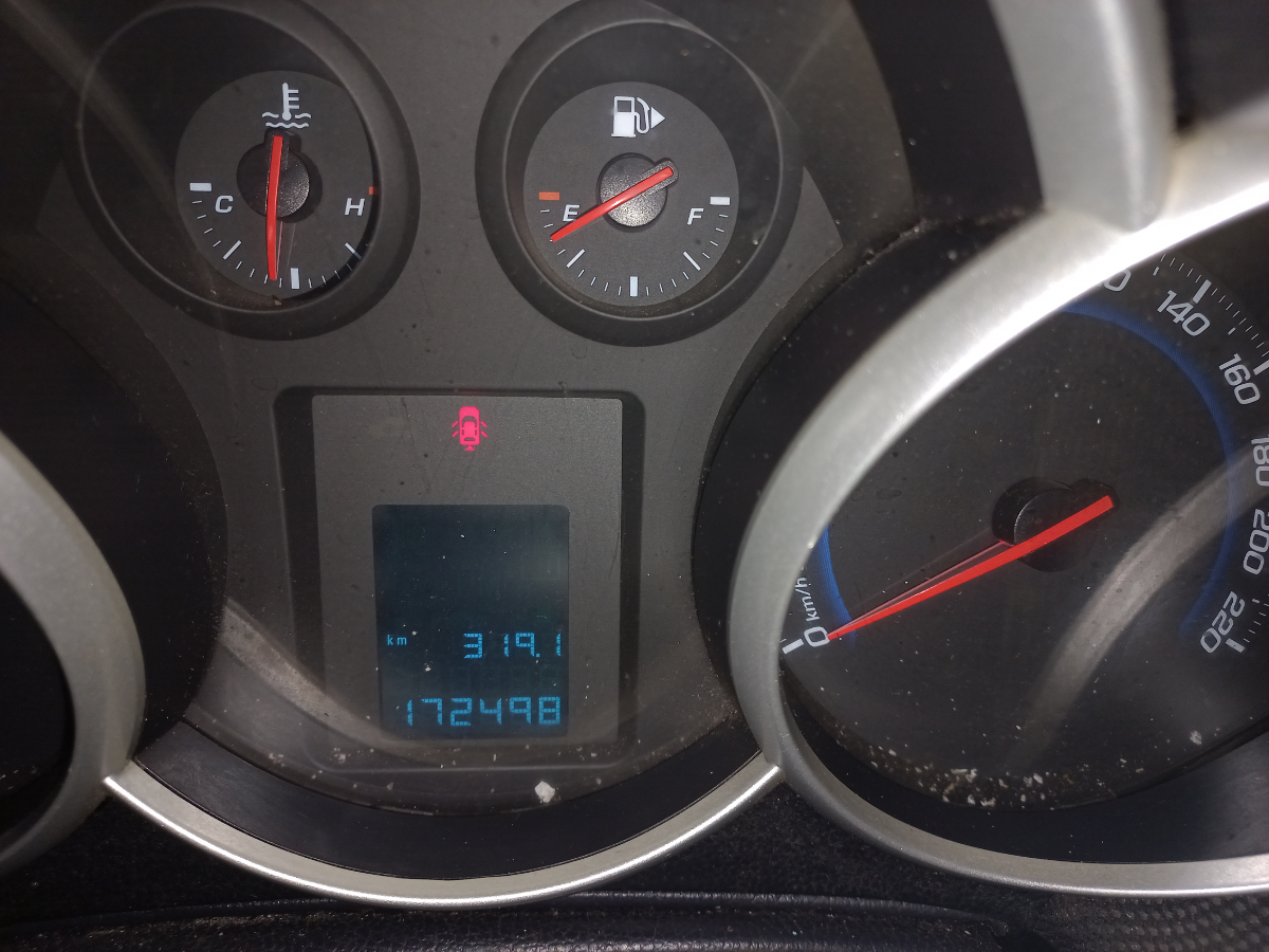 2013 Chevrolet Cruze 1.6 LS 5Dr thumbnail 7