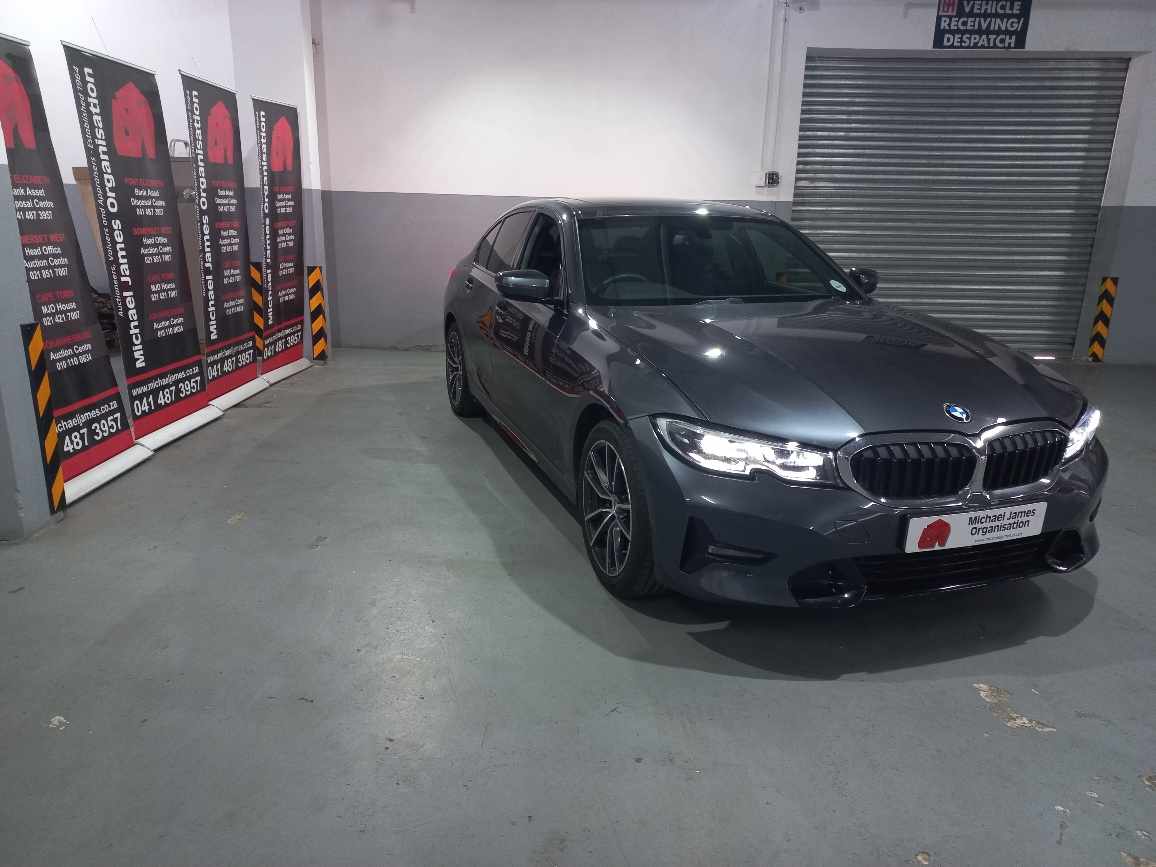 2022 BMW 318i A/T Sport Line A/T (G20) thumbnail 4