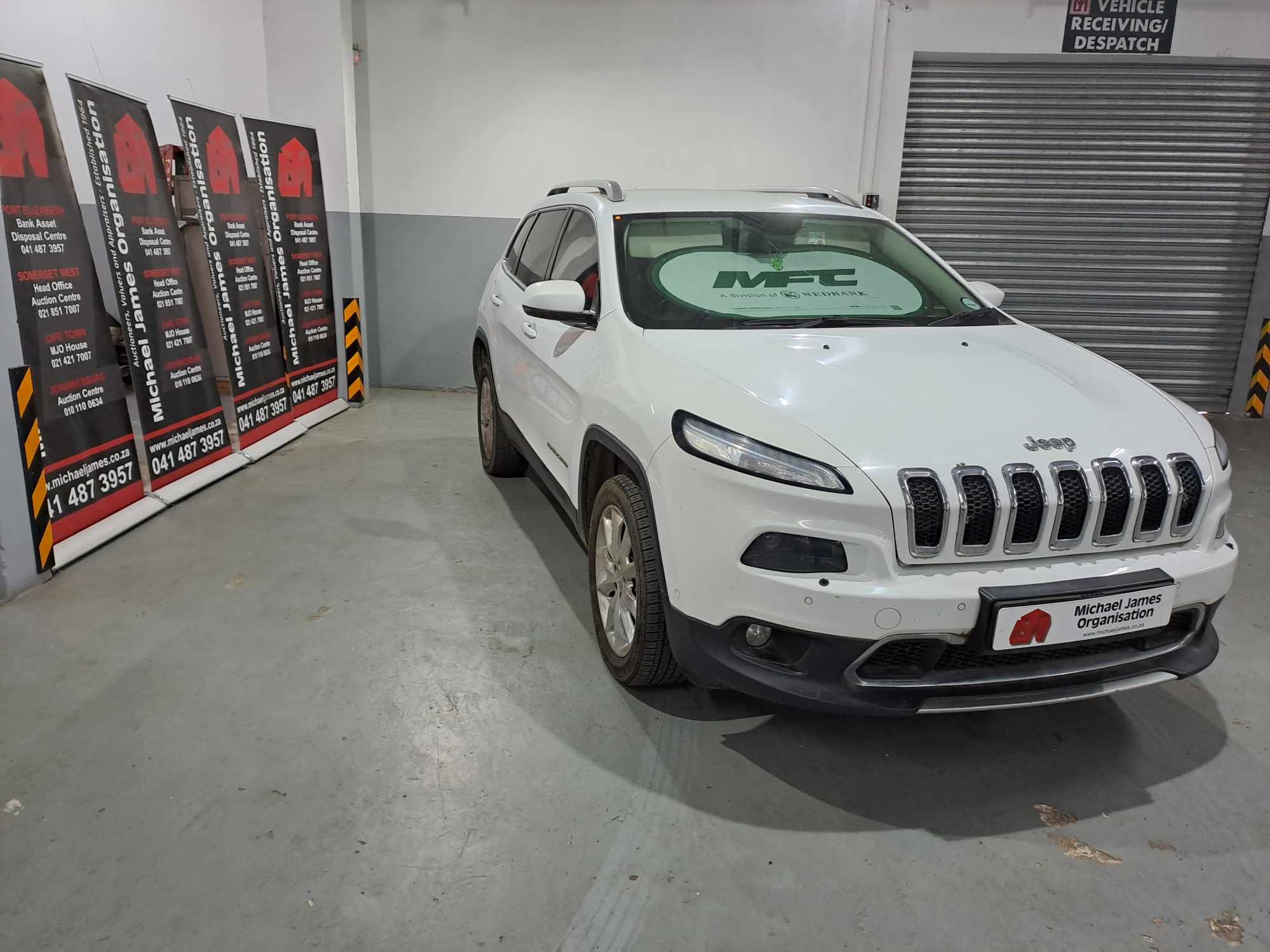 2014 Jeep Cherokee 3.2 Limited AWD A/T thumbnail 5