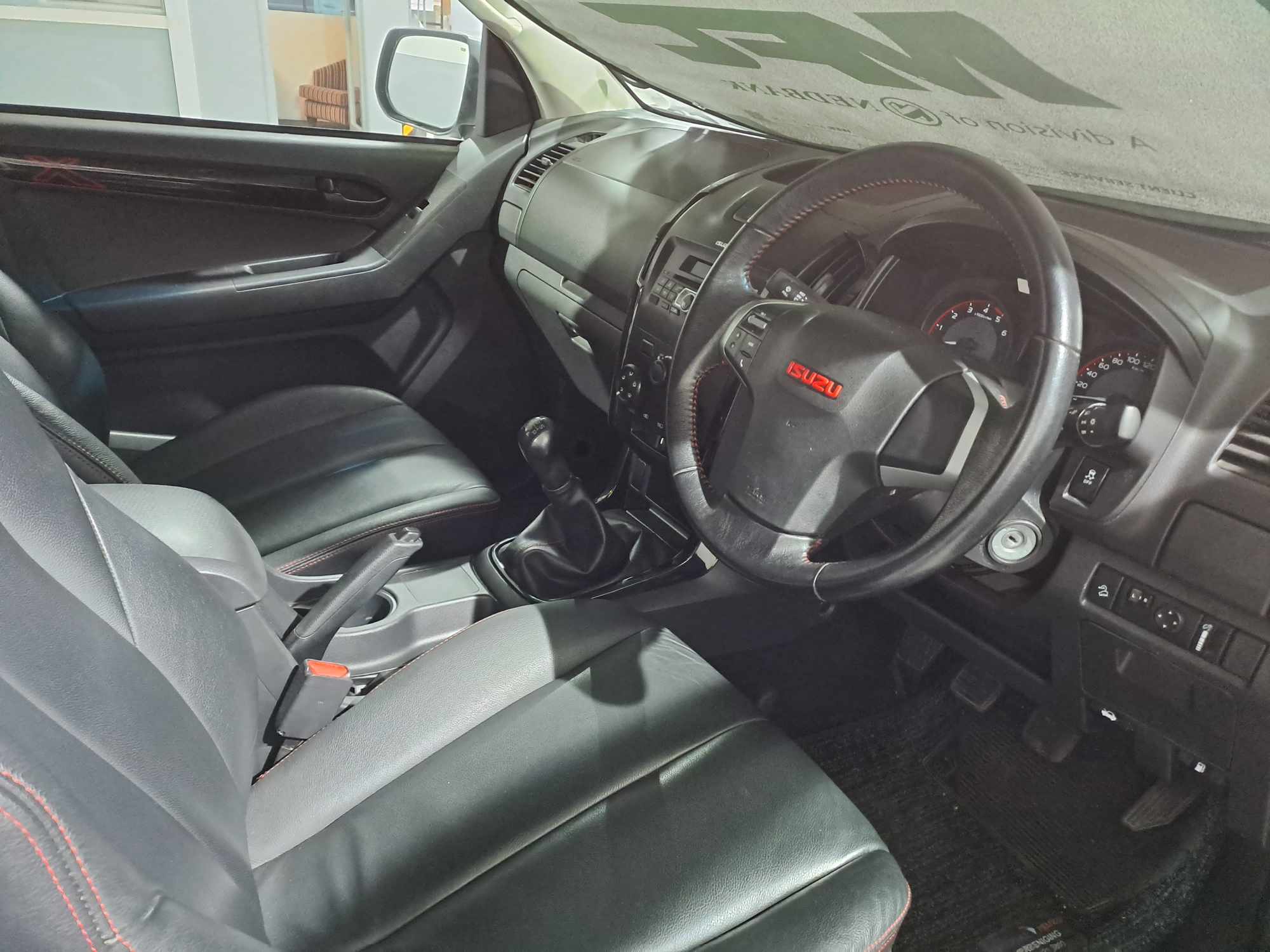2021 Isuzu D-Max 250 Ho X-Rider D/C P/U thumbnail 5