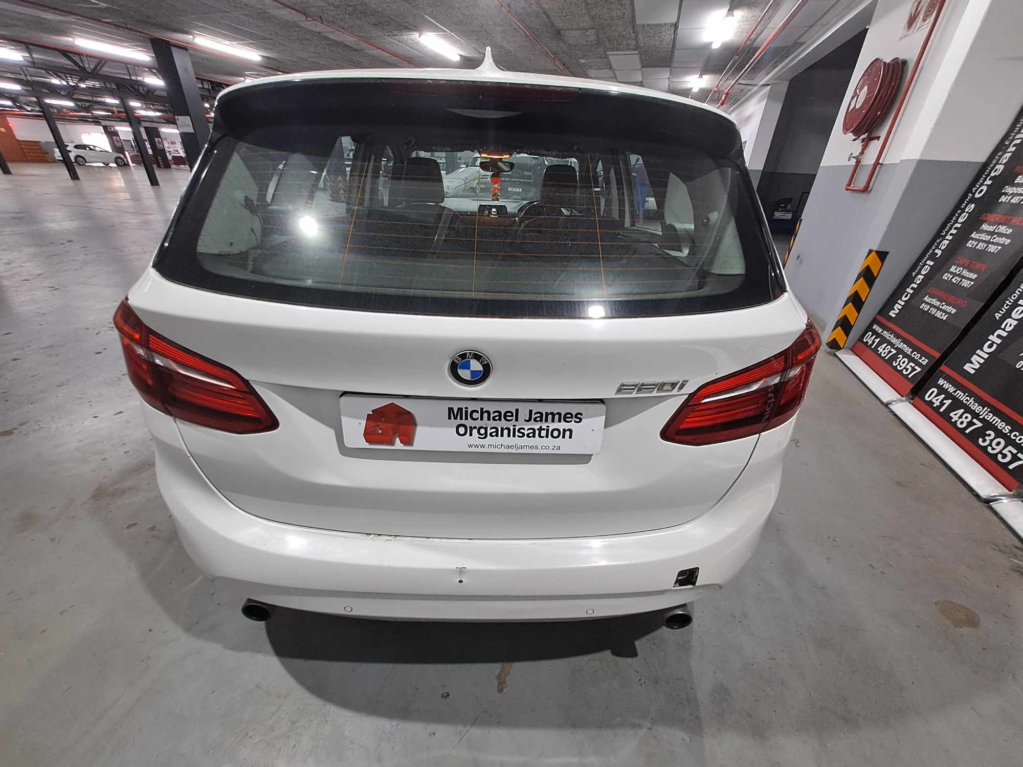 2017 BMW 220i Active Tourer A/T (F45) thumbnail 4