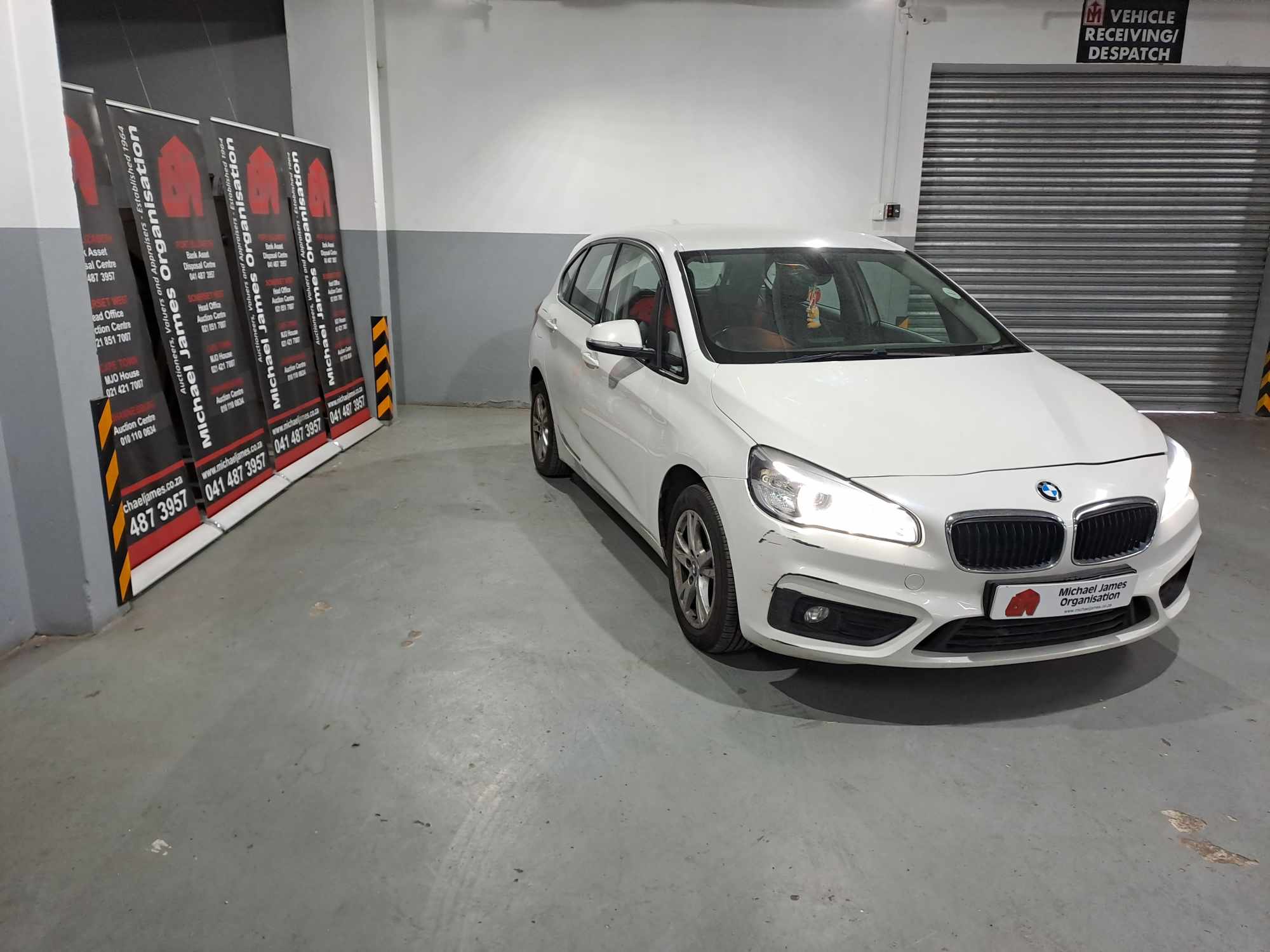 2017 BMW 220i Active Tourer A/T (F45) thumbnail 5