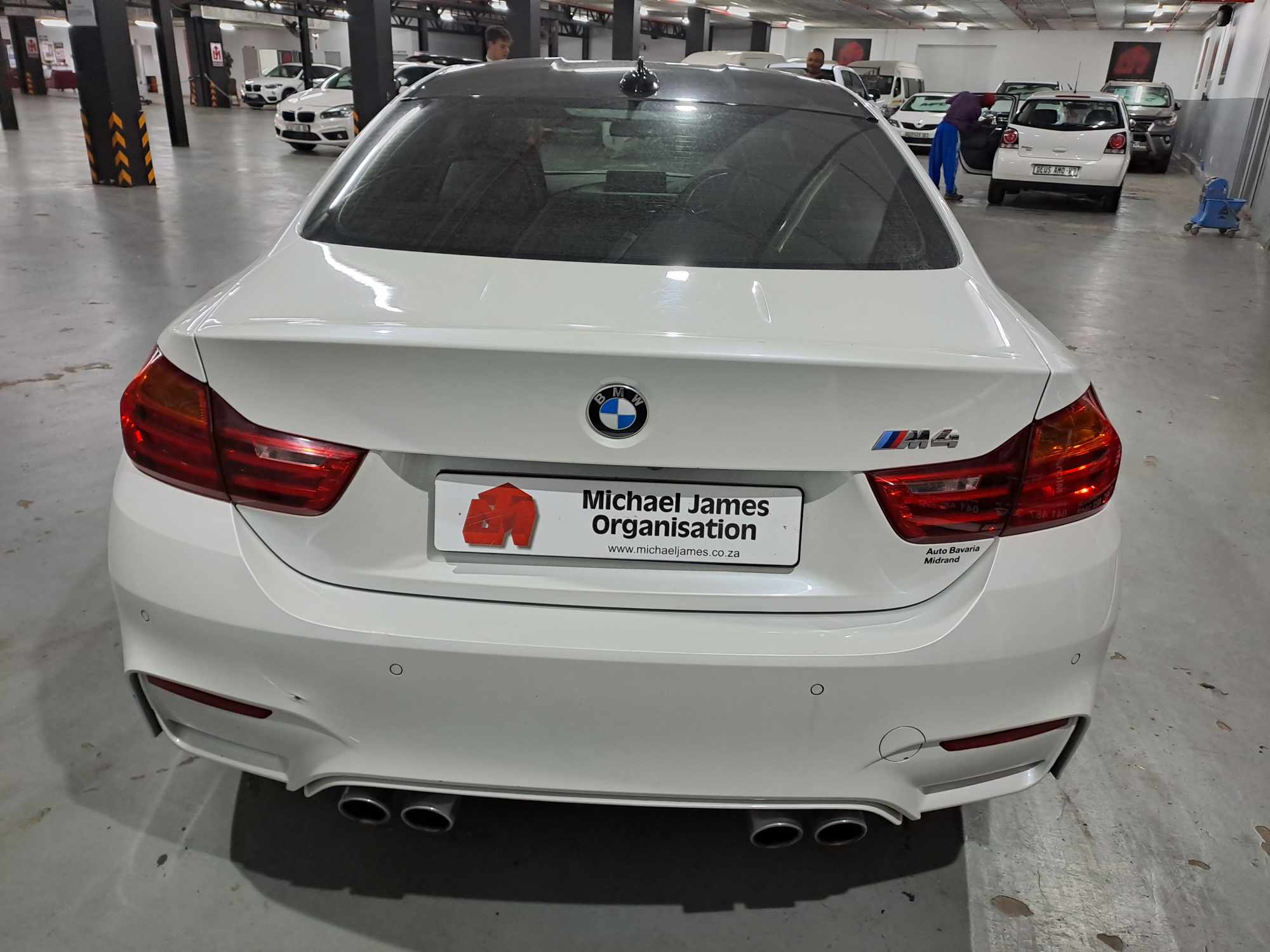 2014 BMW M4 Coupe M-DCT (F82) thumbnail 4