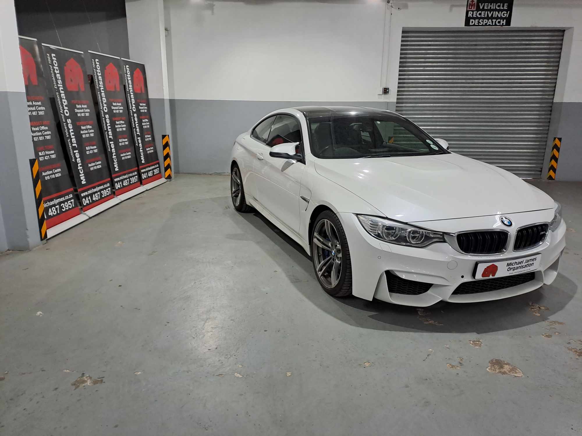 2014 BMW M4 Coupe M-DCT (F82) thumbnail 5