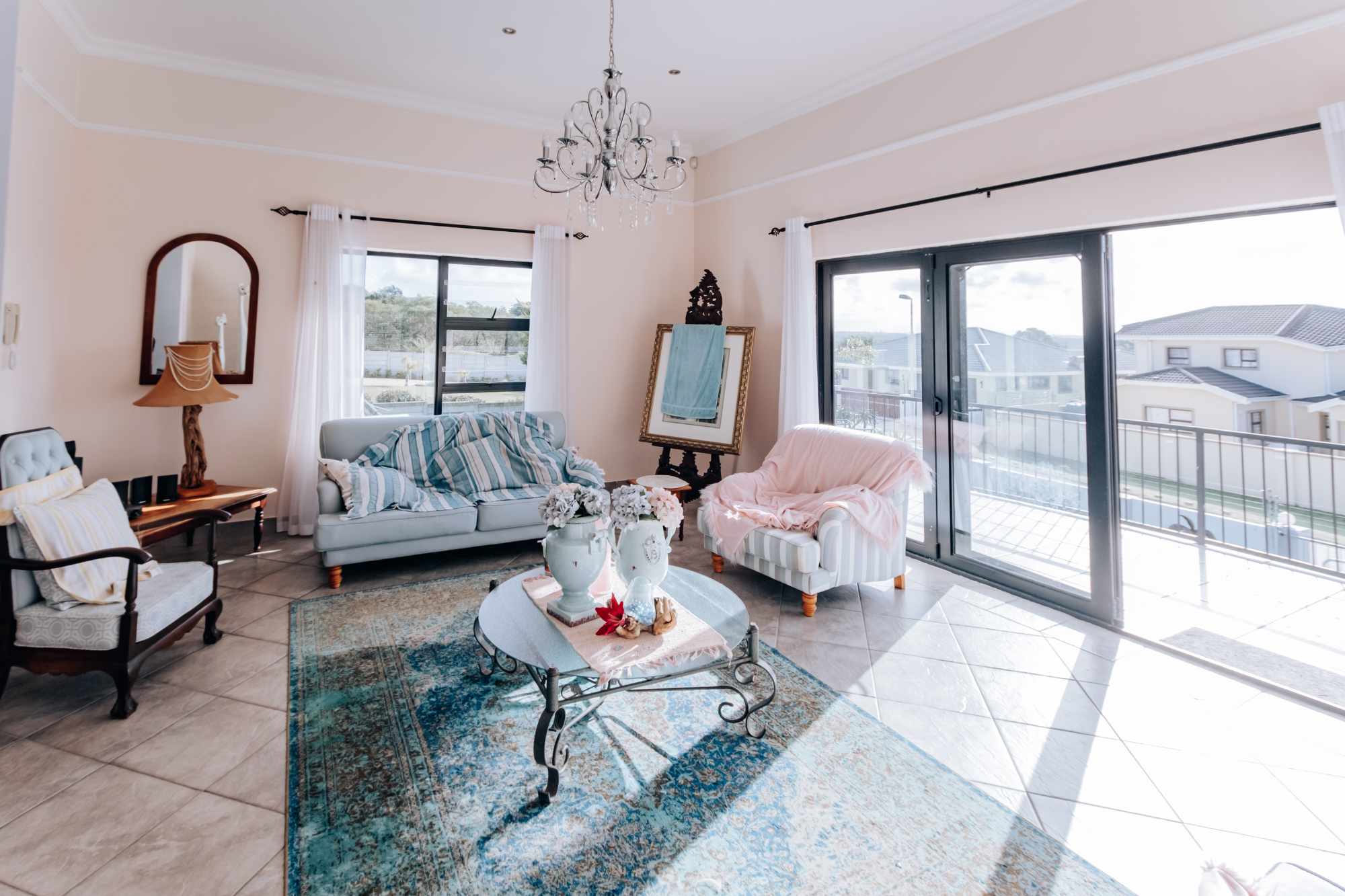 Family Home In Beautiful Kamma Heights thumbnail 6